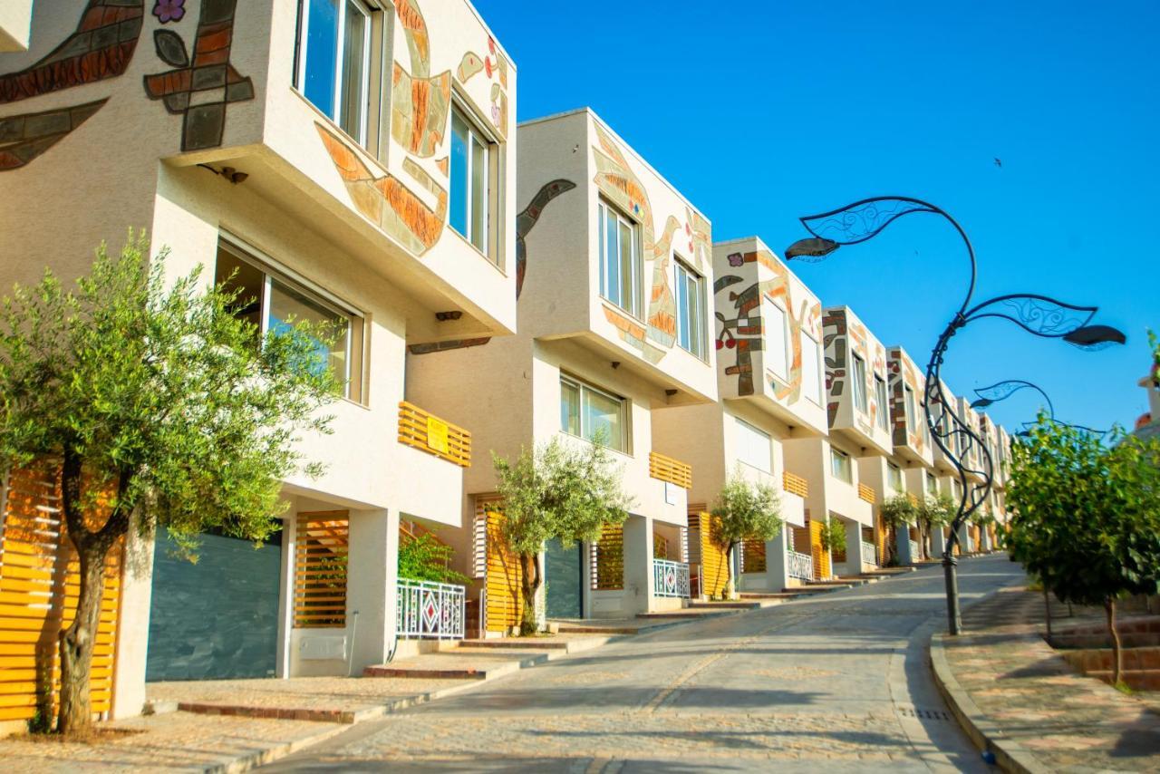 Arka Art Hotel Kashari 외부 사진 Residential neighborhood in the city of Murcia