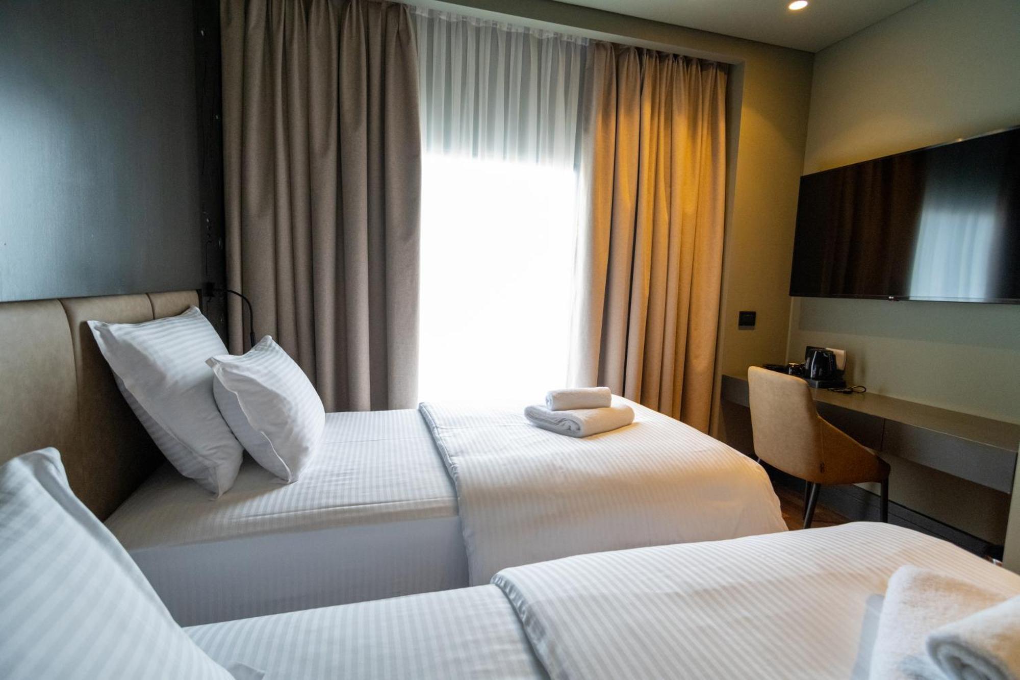 Arka Art Hotel Kashari 외부 사진 A room at the hotel