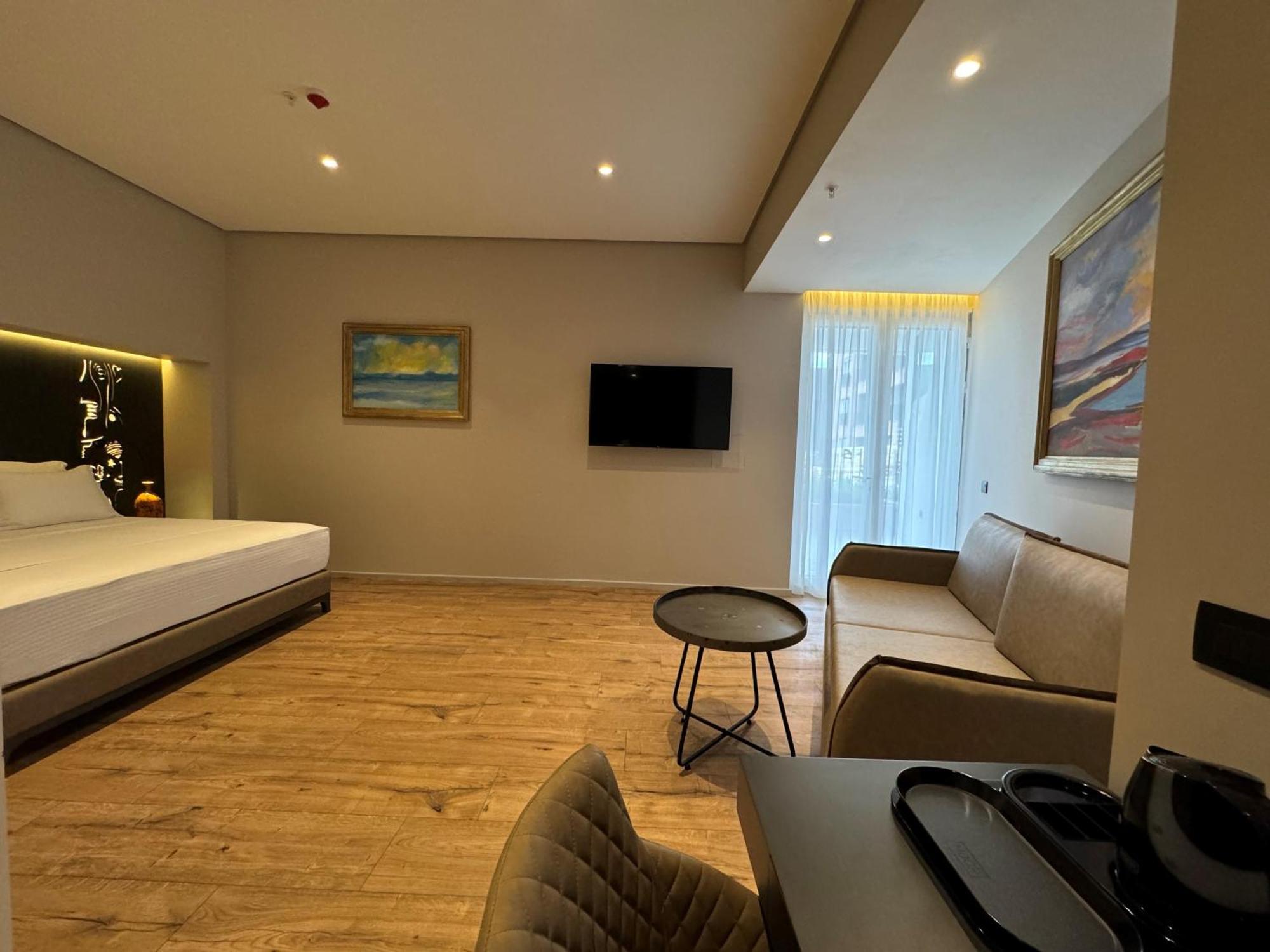 Arka Art Hotel Kashari 외부 사진 A room at the hotel